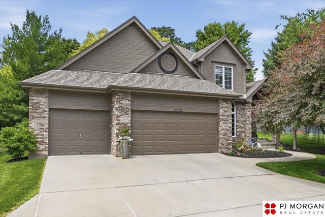 2226 S 89th Court, Omaha, NE 68124