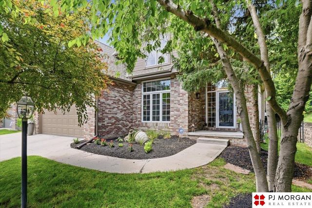 2226 S 89th Court, Omaha, NE 68124