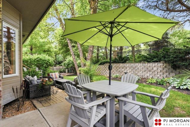 2226 S 89th Court, Omaha, NE 68124