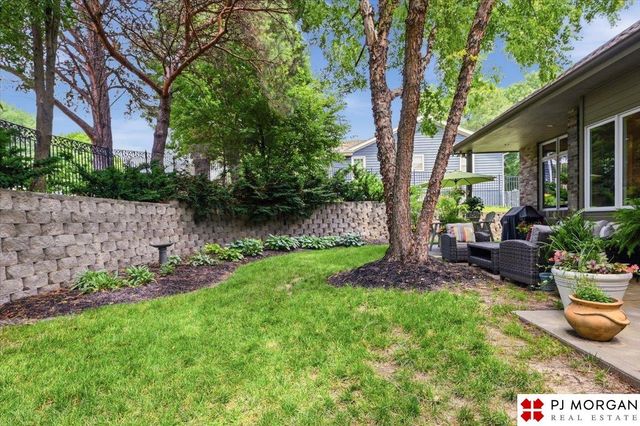 2226 S 89th Court, Omaha, NE 68124