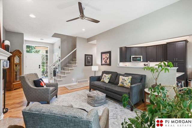 2226 S 89th Court, Omaha, NE 68124