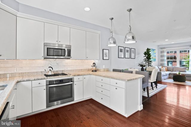 512 REGENT PL NE, Washington, DC 20017