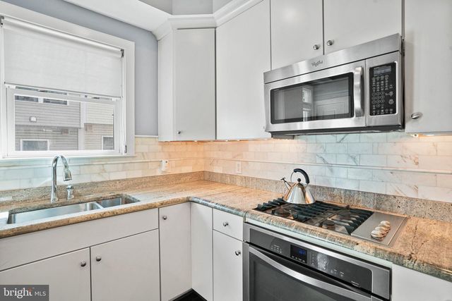 512 REGENT PL NE, Washington, DC 20017
