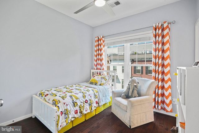 512 REGENT PL NE, Washington, DC 20017