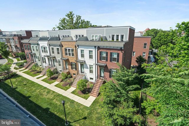 512 REGENT PL NE, Washington, DC 20017