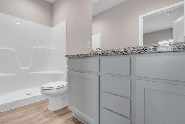 201 S Gatewood St, Valley Center, KS 67147