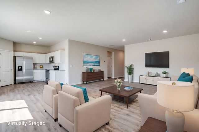 201 S Gatewood St, Valley Center, KS 67147