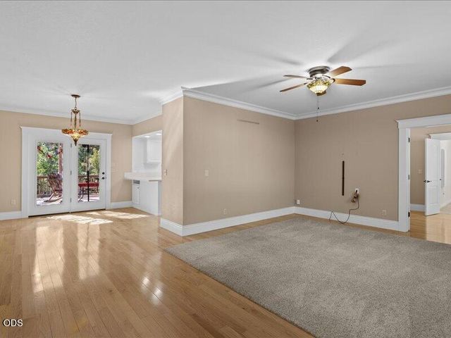 627 Carriage Road, Grants Pass, OR 97526