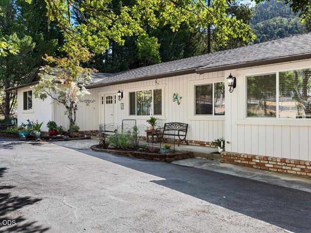 627 Carriage Road, Grants Pass, OR 97526