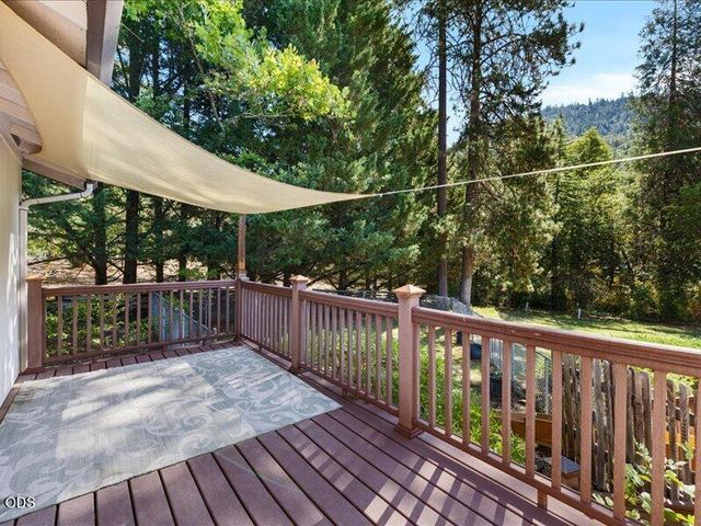 627 Carriage Road, Grants Pass, OR 97526