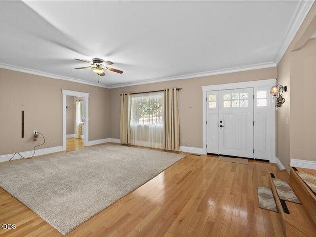 627 Carriage Road, Grants Pass, OR 97526