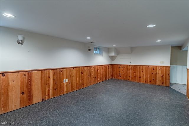 1294 Giel Avenue, Lakewood, OH 44107