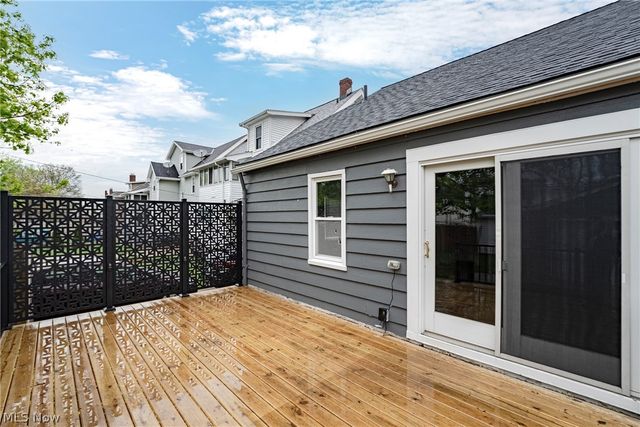 1294 Giel Avenue, Lakewood, OH 44107