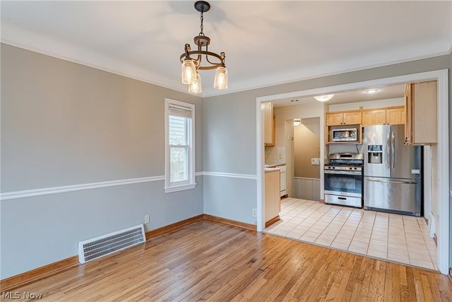 1294 Giel Avenue, Lakewood, OH 44107