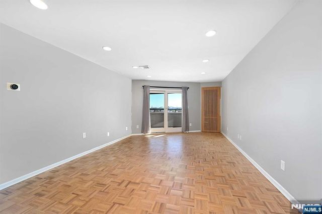 41-51 Wilson Avenue D6, Newark, NJ 07105