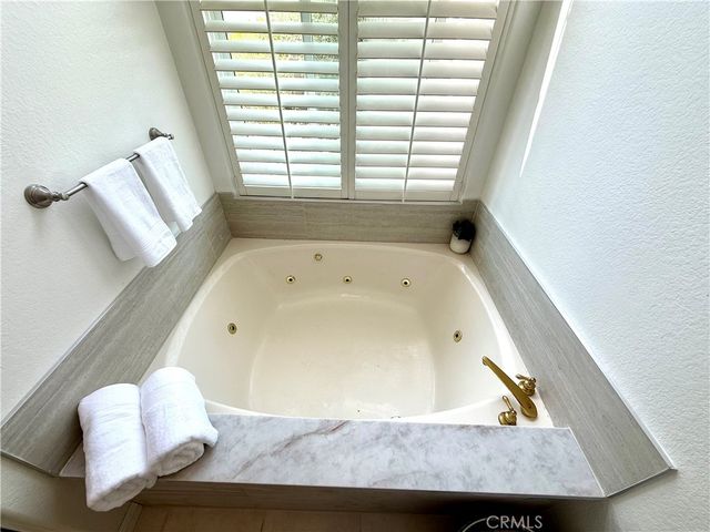 14159 Palisades Drive, Poway, CA 92064