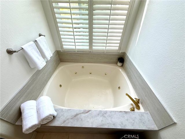 14159 Palisades Drive, Poway, CA 92064
