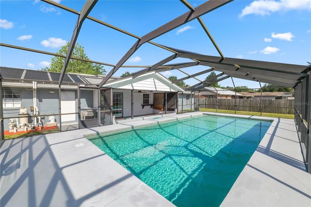 8505 TOCOI PATH, Lakeland, FL 33810