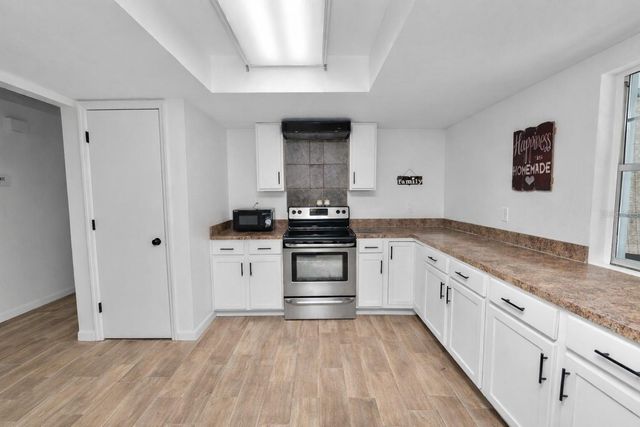 8505 TOCOI PATH, Lakeland, FL 33810