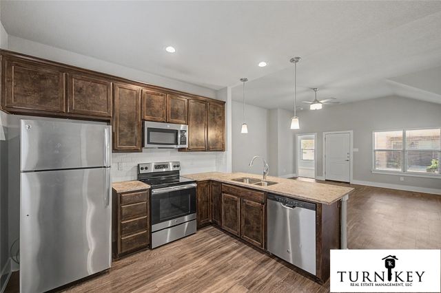 225 Stewart Bend Court A, Azle, TX 76020