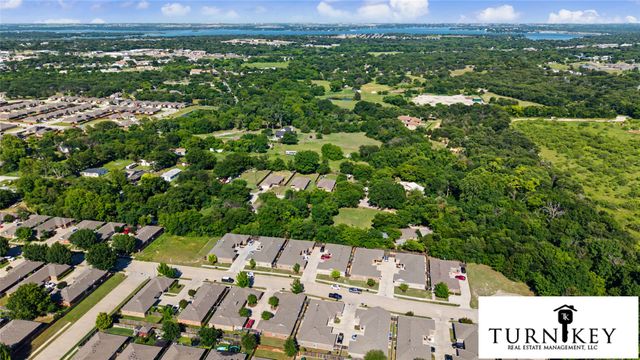225 Stewart Bend Court A, Azle, TX 76020