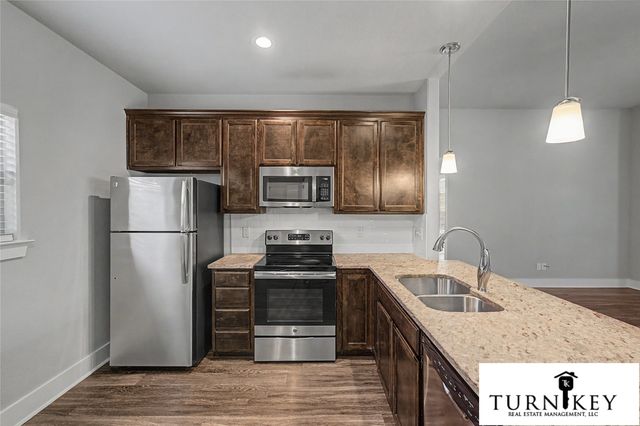 225 Stewart Bend Court A, Azle, TX 76020