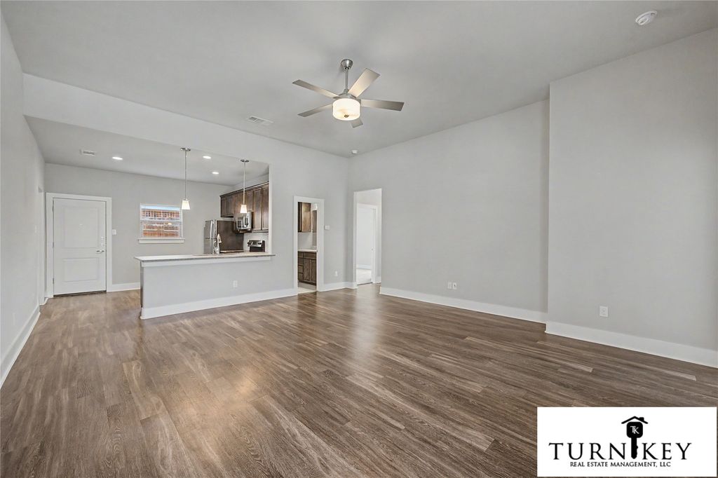 225 Stewart Bend Court A, Azle, TX 76020