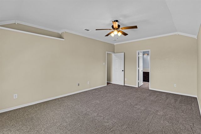 6906 Graham Drive, Rowlett, TX 75089