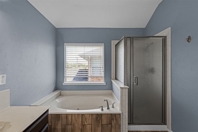 6906 Graham Drive, Rowlett, TX 75089