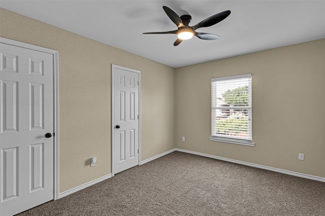 6906 Graham Drive, Rowlett, TX 75089