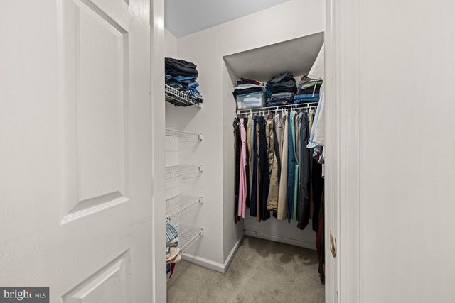 12521 HAWKS NEST LN, Germantown, MD 20876