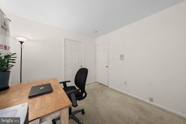 12521 HAWKS NEST LN, Germantown, MD 20876