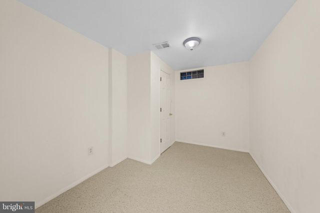 12521 HAWKS NEST LN, Germantown, MD 20876