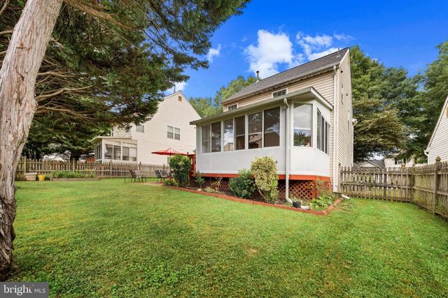 12521 HAWKS NEST LN, Germantown, MD 20876