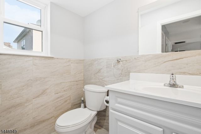 49 N 5Th St, Newark City, NJ 07107