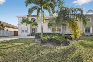 19018 NW 23rd Pl, Pembroke Pines, FL 33029