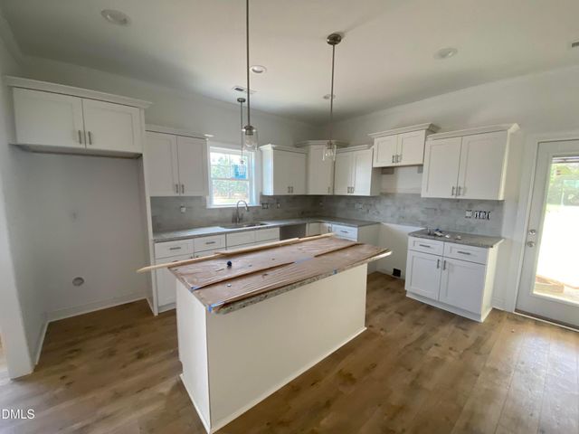 2803 Us 13, Goldsboro, NC 27530