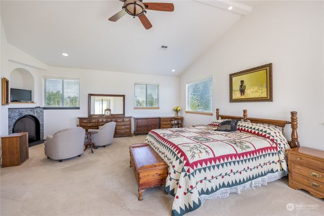 137 Bravo Road, Port Angeles, WA 98362