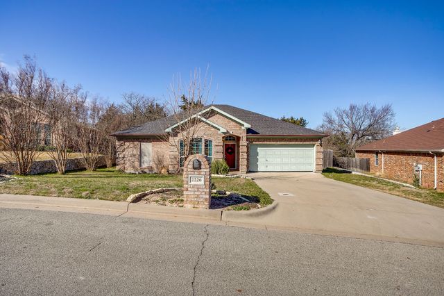 2226 Creek Side Drive, Weatherford, TX 76087