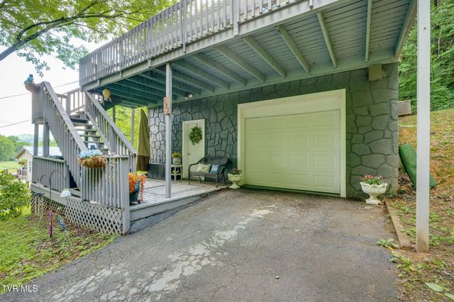 133 Admiral Avenue, Elizabethton, TN 37643