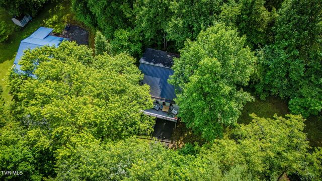 133 Admiral Avenue, Elizabethton, TN 37643