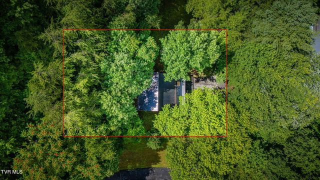133 Admiral Avenue, Elizabethton, TN 37643