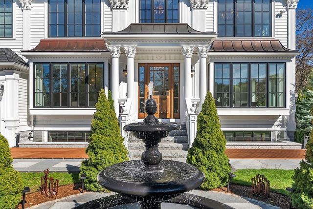 48 Marshall Rd, Wellesley, MA 02482