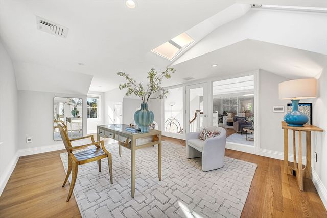 48 Marshall Rd, Wellesley, MA 02482