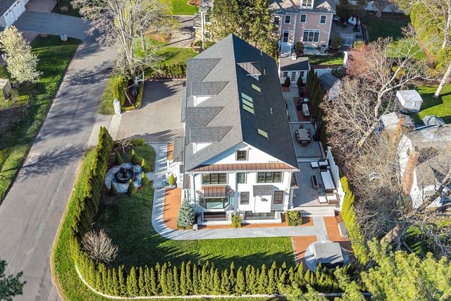 48 Marshall Rd, Wellesley, MA 02482