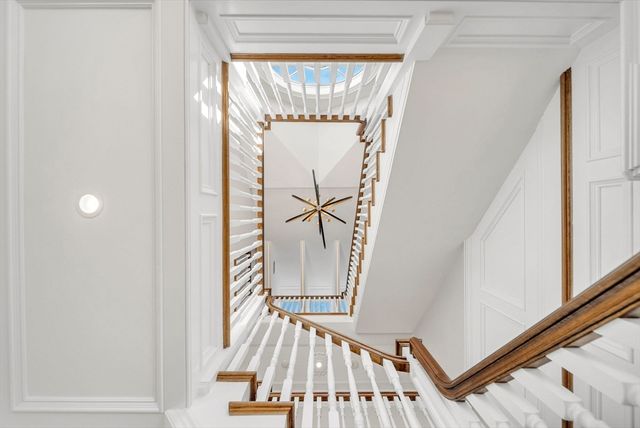 48 Marshall Rd, Wellesley, MA 02482