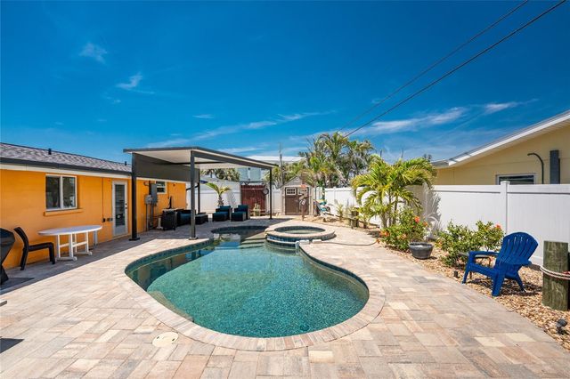 1245 GULF BOULEVARD, Englewood, FL 34223