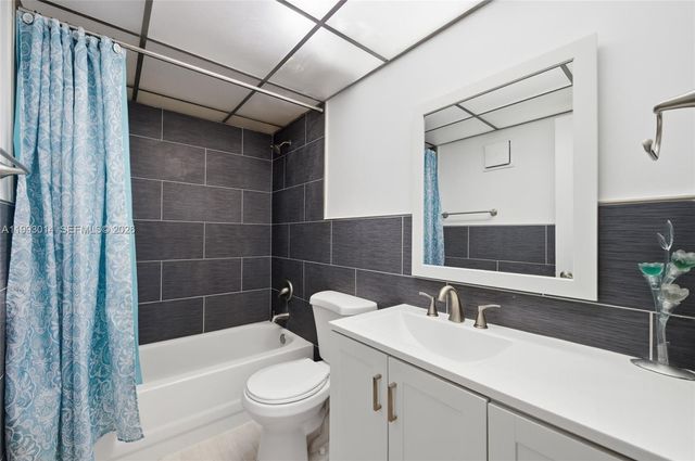 7950 W Mcnab Road 222, Tamarac, FL 33321