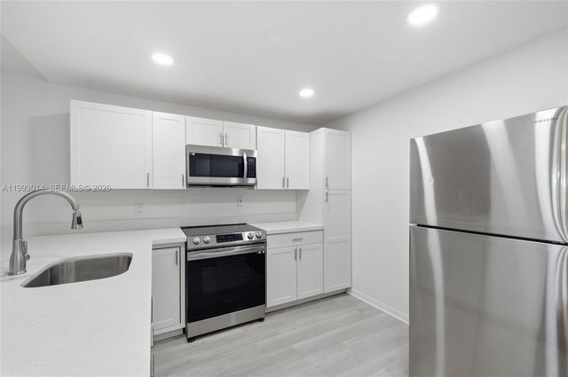 7950 W Mcnab Road 222, Tamarac, FL 33321