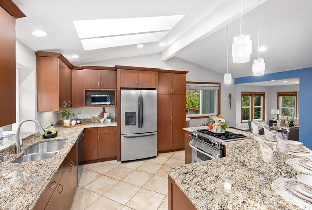 11006 41st Avenue SE, Everett, WA 98208